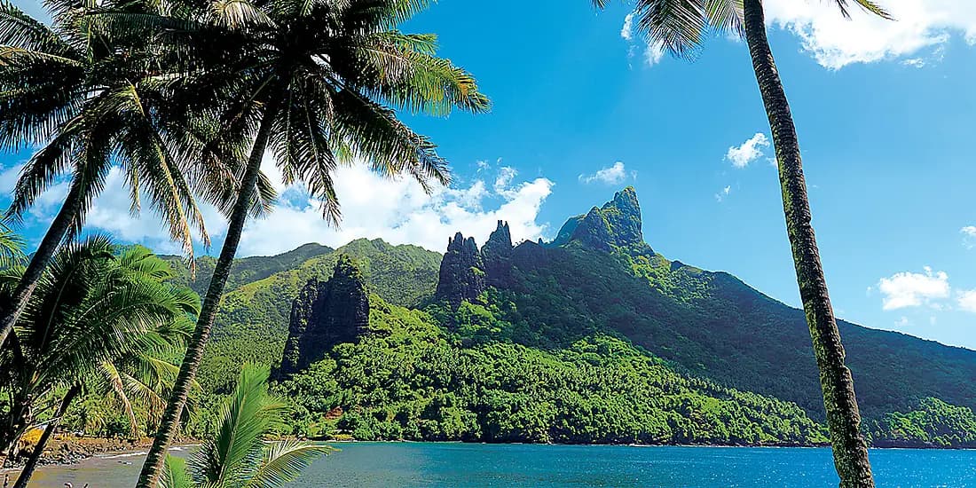 Marquesas, Tuamotus & Society Islands