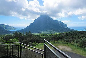 Island drive & belvedere