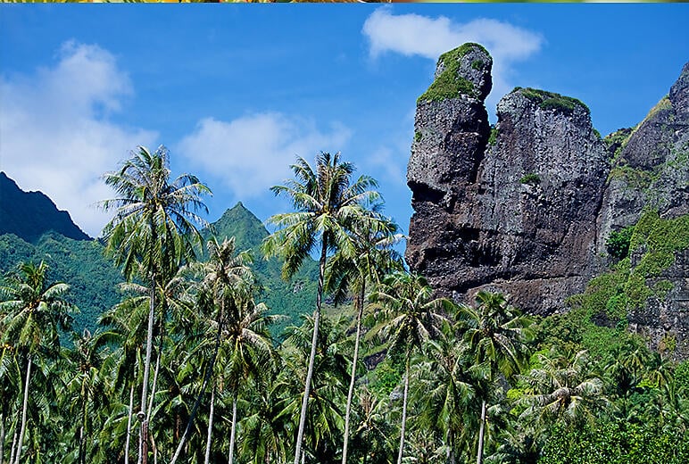 marquesas_fatu-hiva_bay-of-virgins_06406.jpg