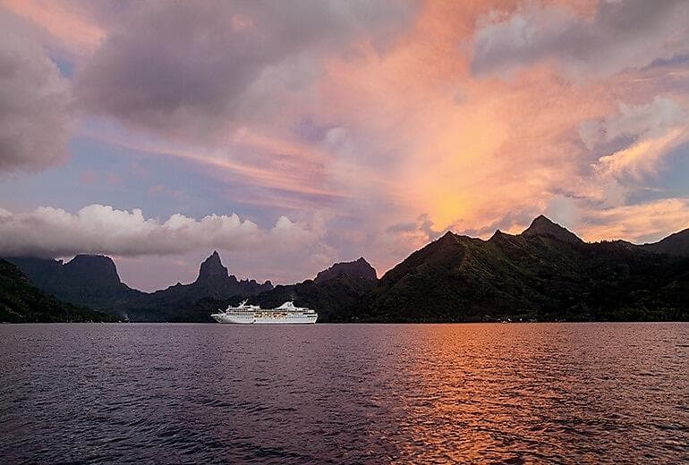 Tahiti & Society Islands