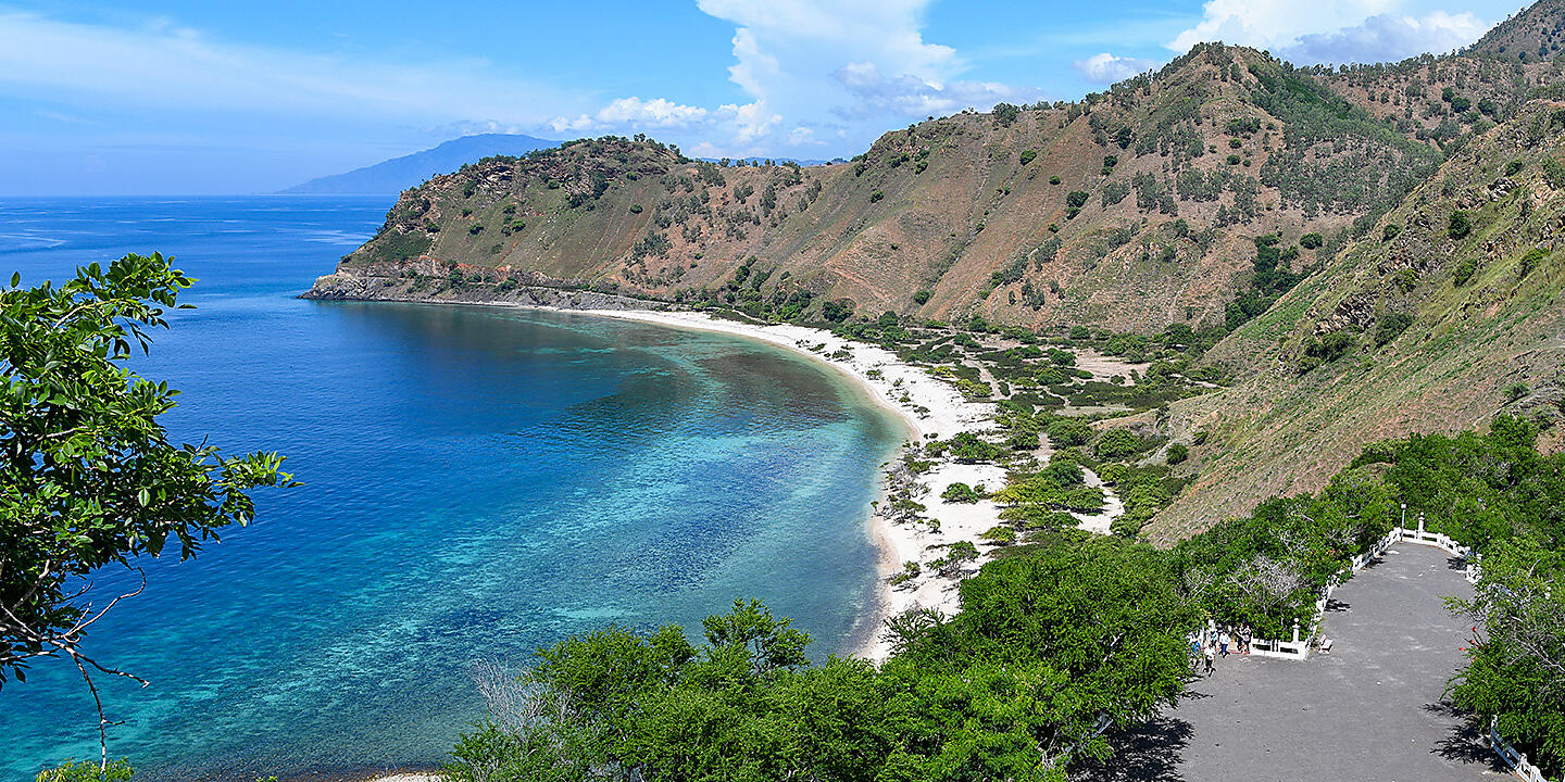 Crossing Oceania: Fiji to Bali Crossing Oceania: Fiji to Bali